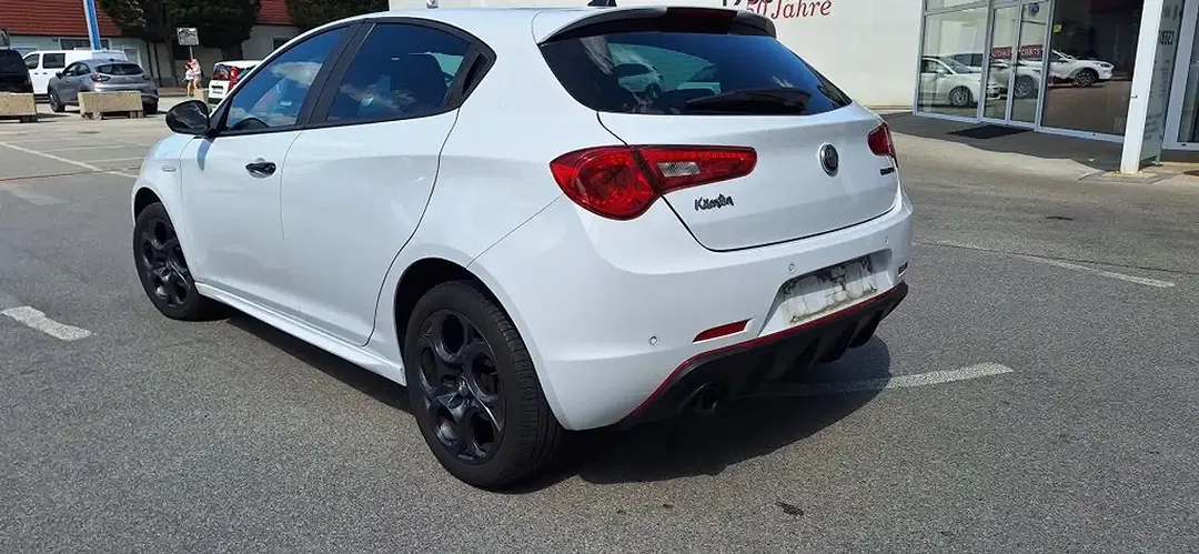 Alfa Romeo Giulietta - Thumbnail 4