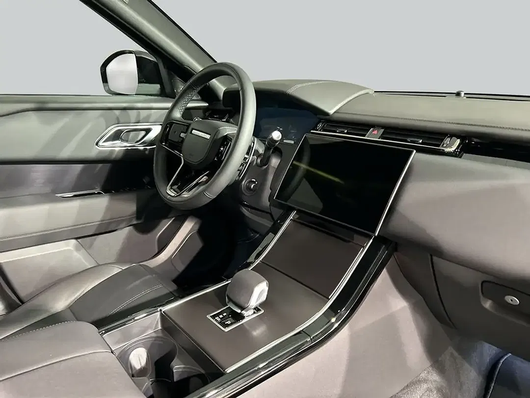 Land Rover Range Rover Velar - Thumbnail 15