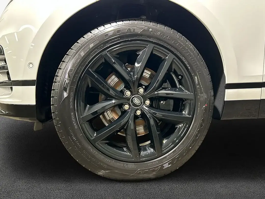 Land Rover Range Rover Velar - Thumbnail 9
