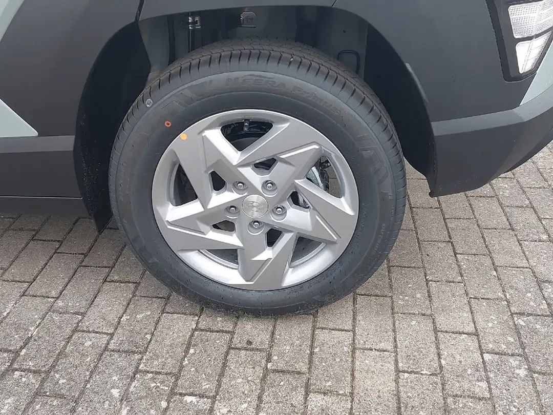 Hyundai KONA - Thumbnail 5