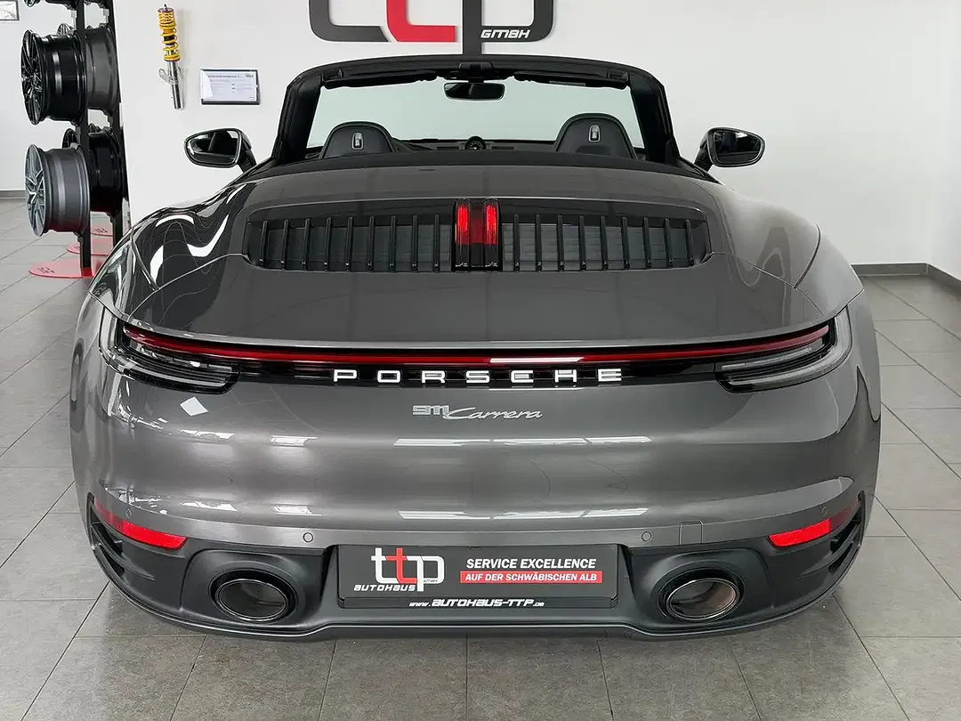 Porsche 992 - Thumbnail 6