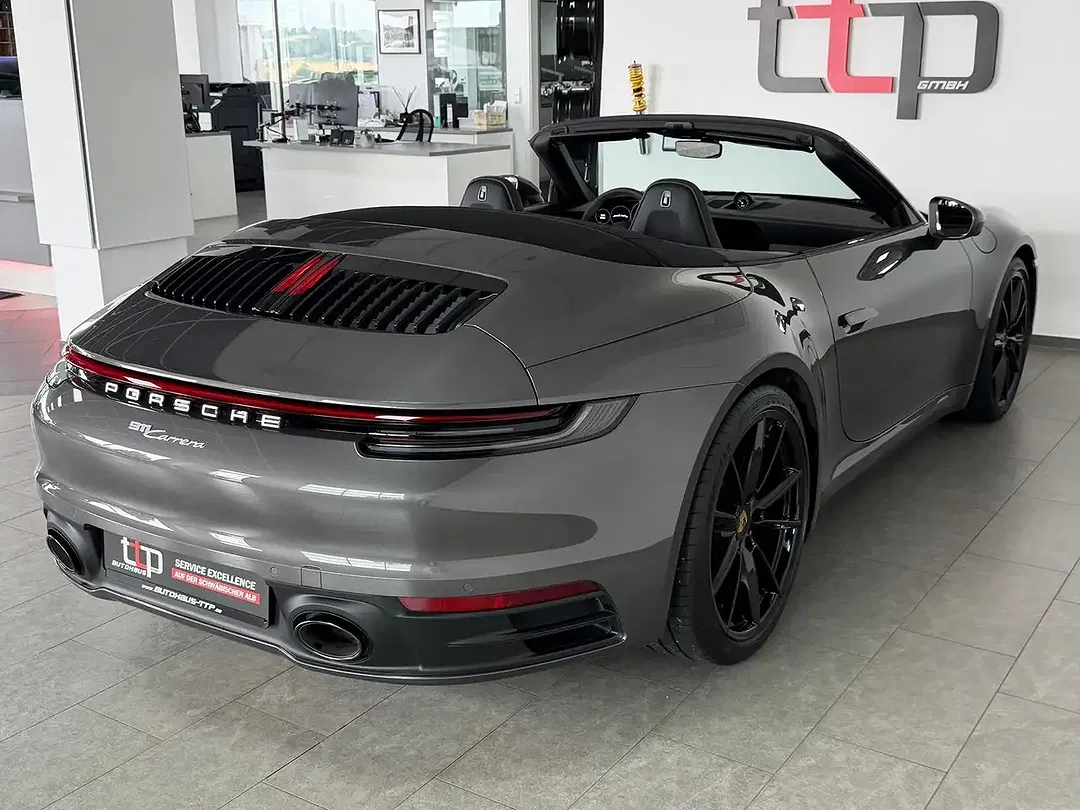 Porsche 992 - Thumbnail 7