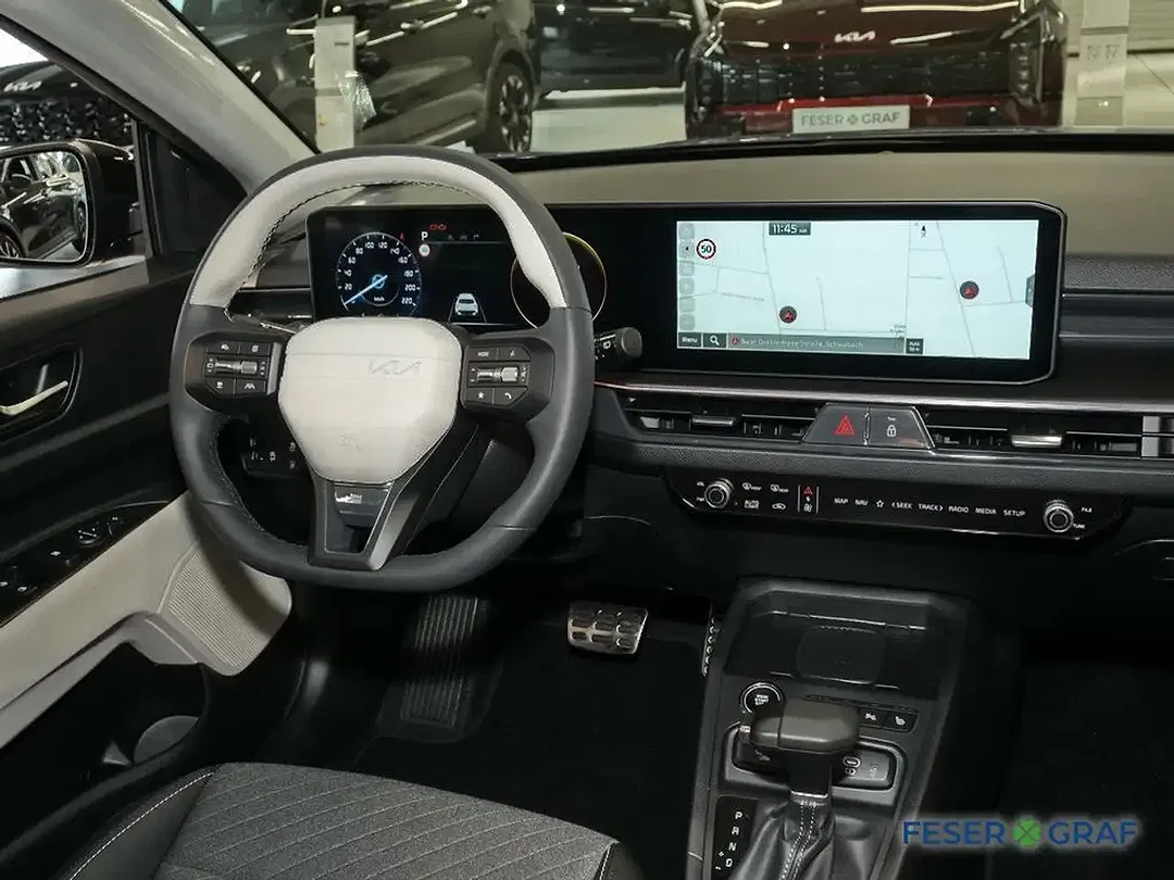 Kia Stonic - Thumbnail 3