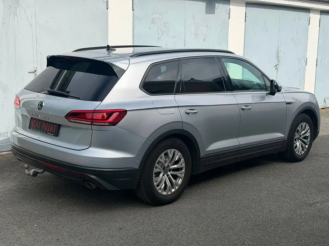 Volkswagen Touareg - Thumbnail 4