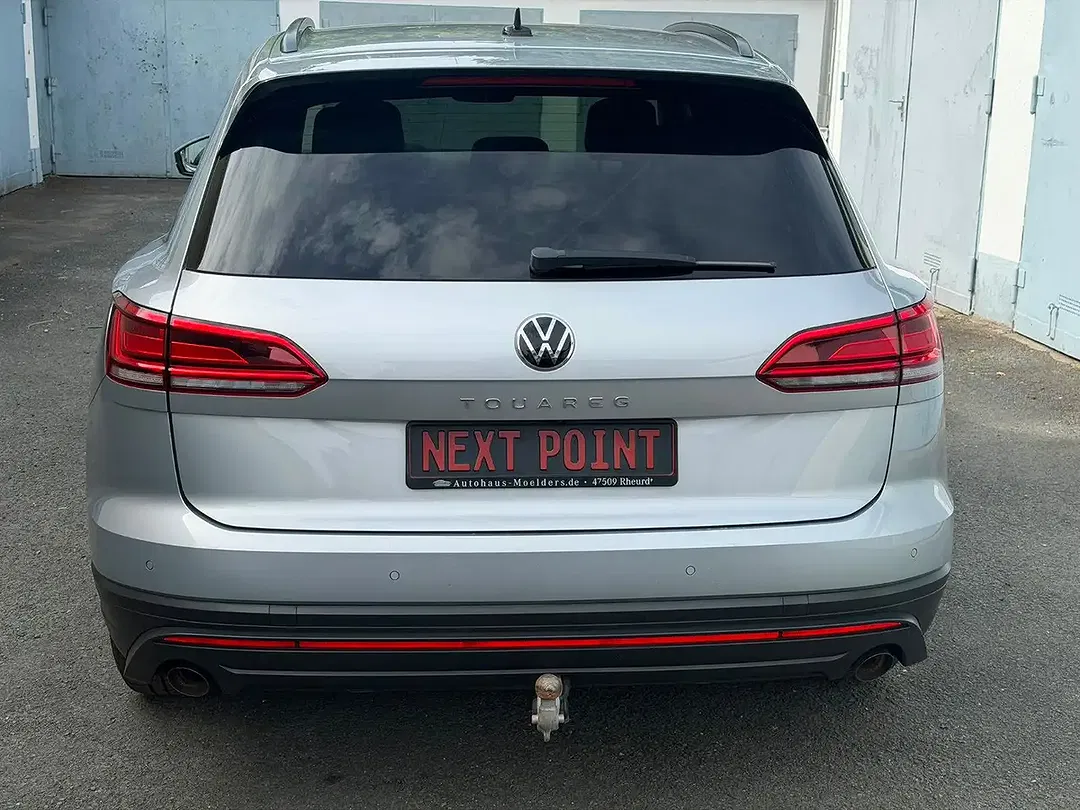 Volkswagen Touareg - Thumbnail 5