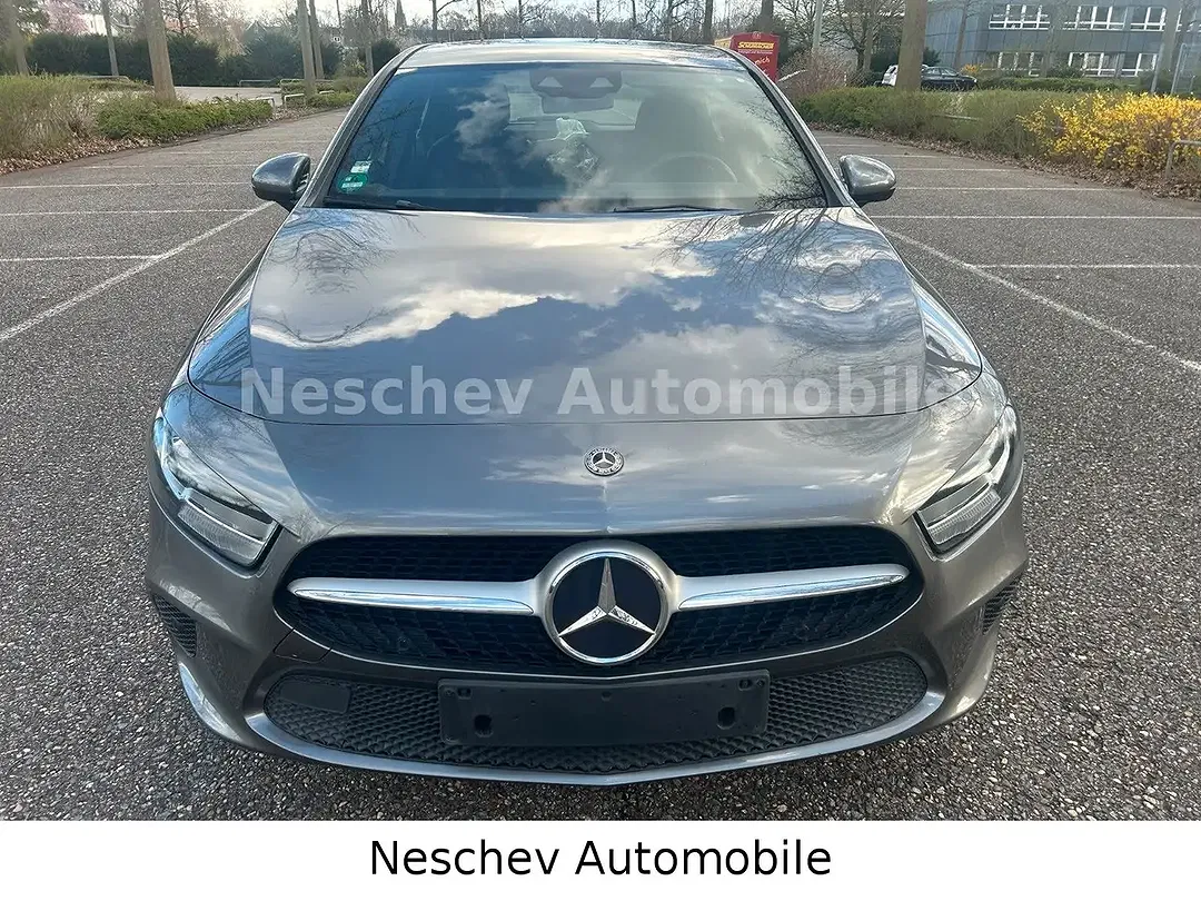 Mercedes-Benz A 200 - Thumbnail 12