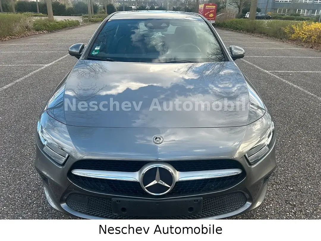 Mercedes-Benz A 200 - Thumbnail 14