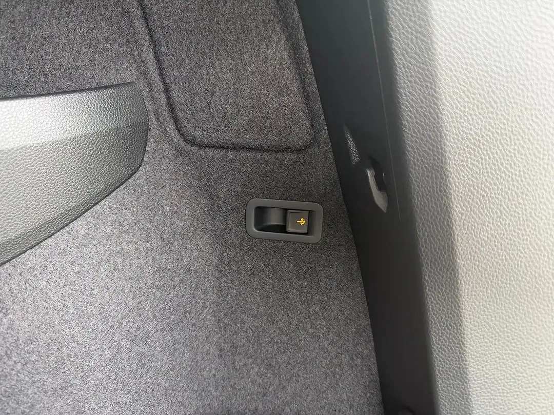 Skoda Karoq - Thumbnail 18