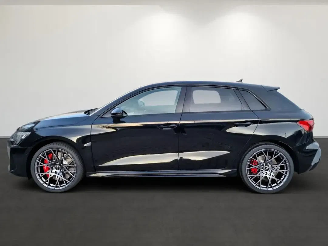 Audi RS3 - Thumbnail 7