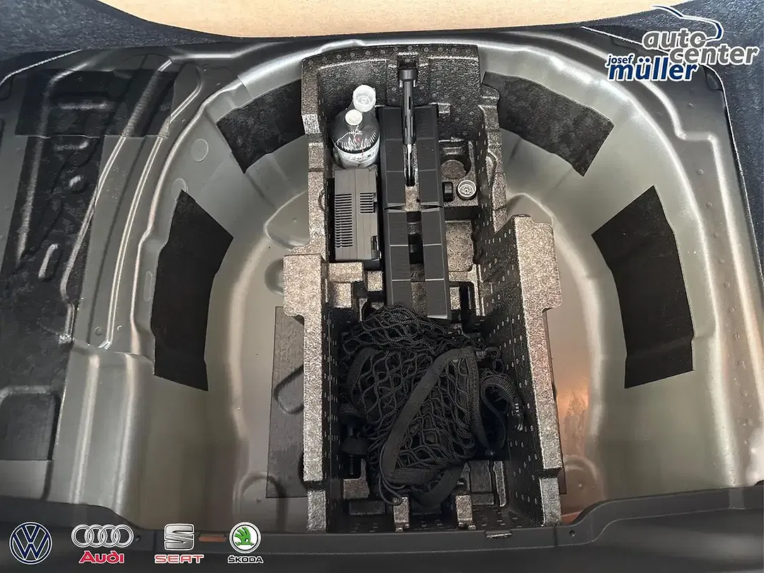 Skoda Kamiq - Thumbnail 11