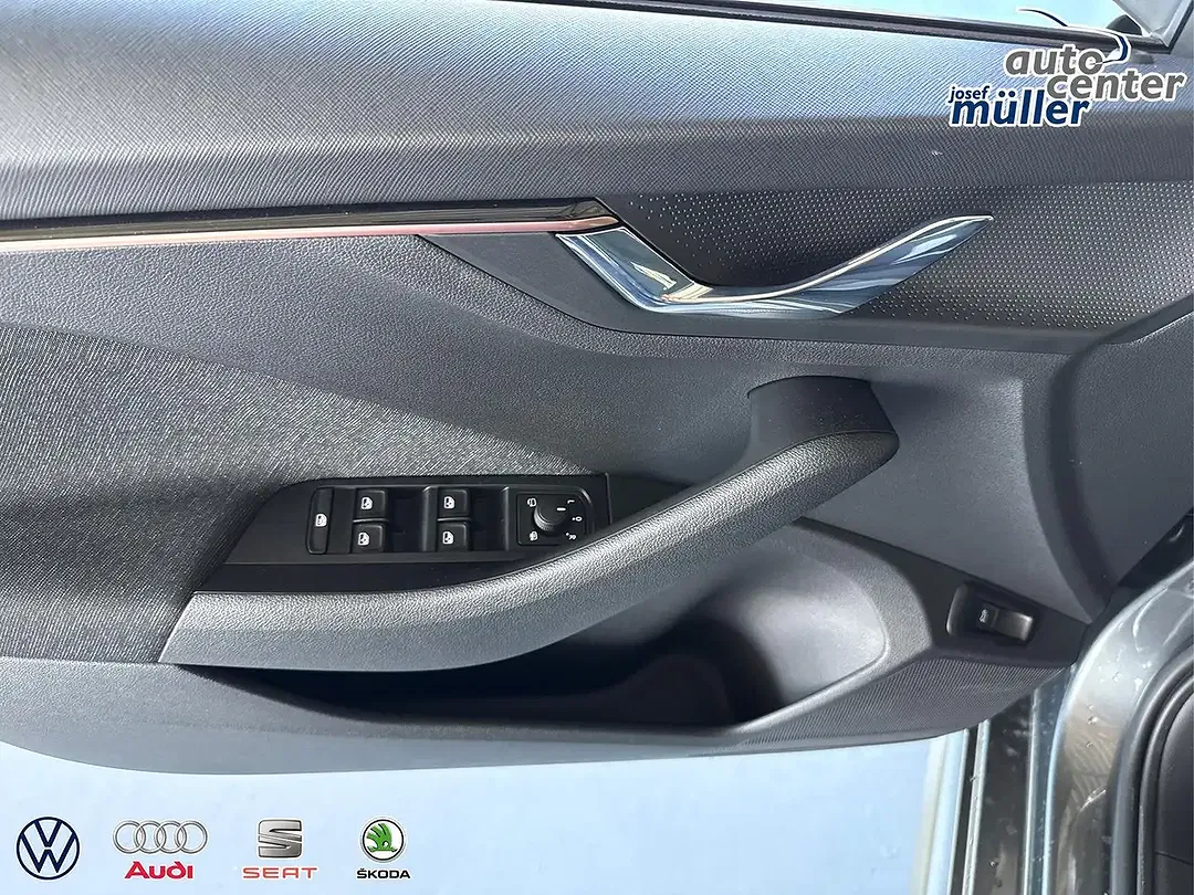 Skoda Kamiq - Thumbnail 19