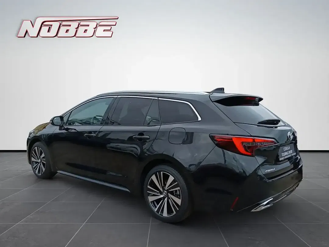 Toyota Corolla - Thumbnail 3