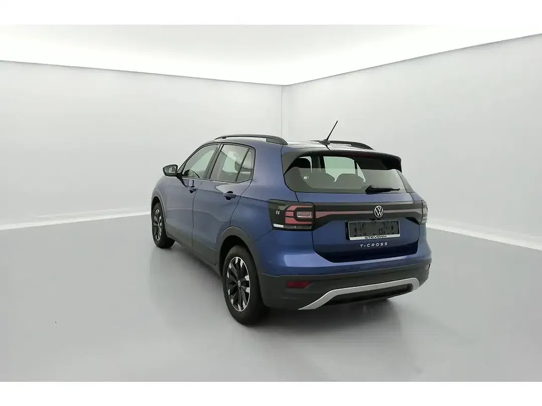 Volkswagen T-Cross - Thumbnail 9