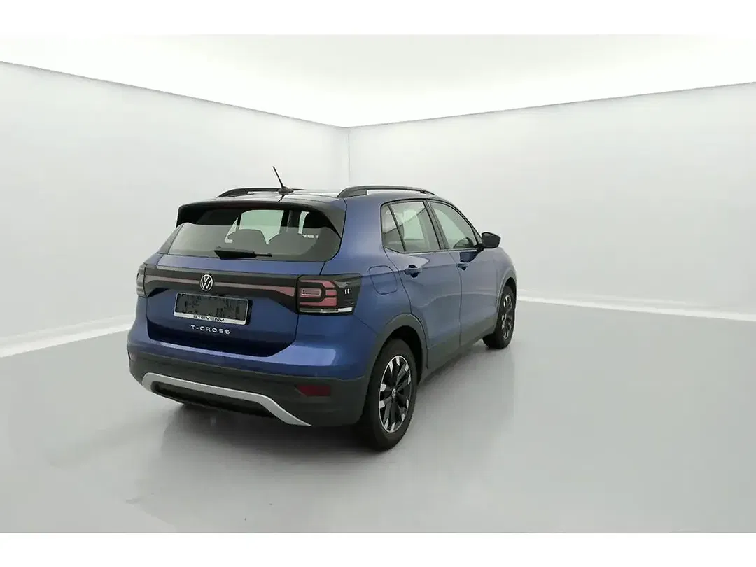 Volkswagen T-Cross - Thumbnail 11
