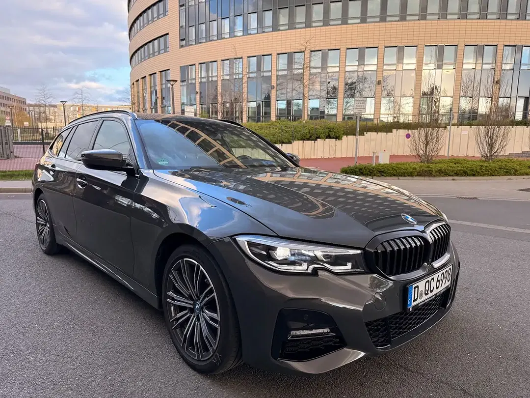 BMW 320 - Thumbnail 7