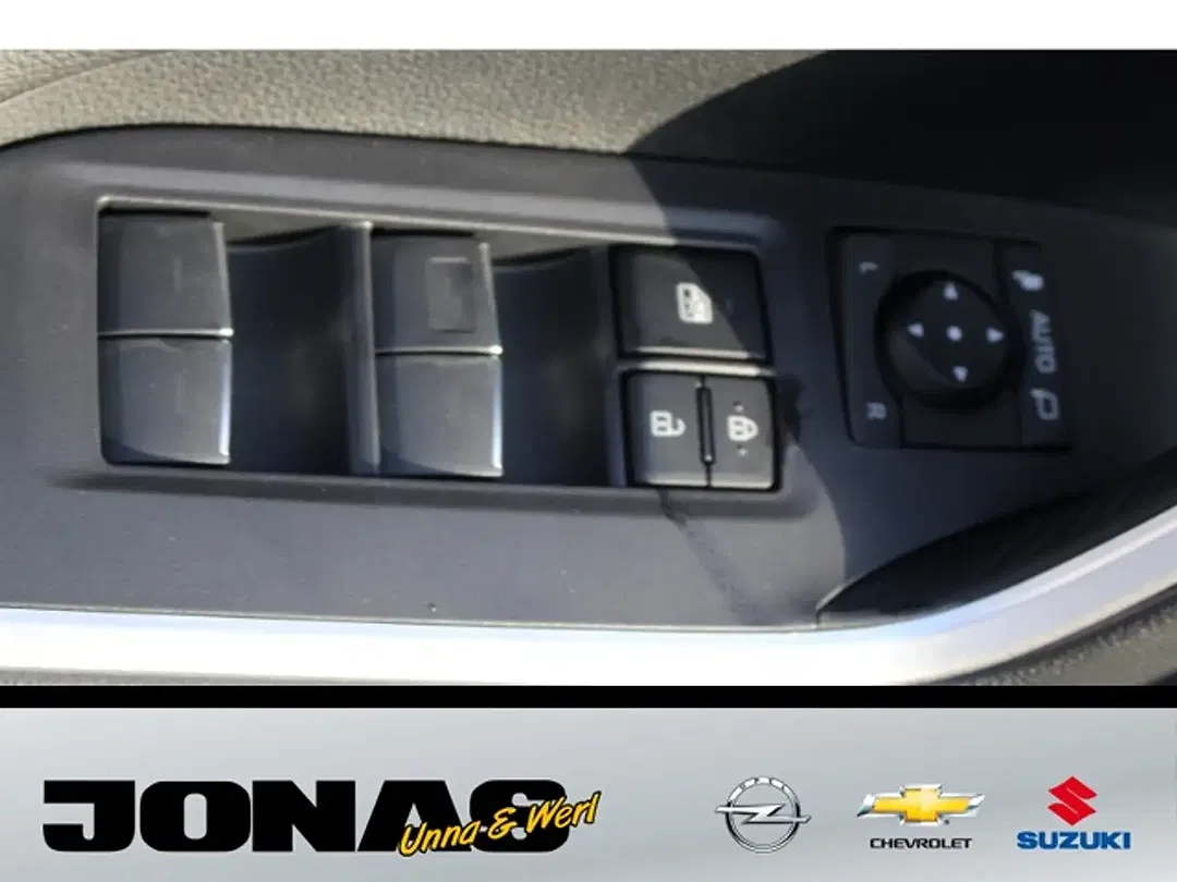 Suzuki Across - Thumbnail 12