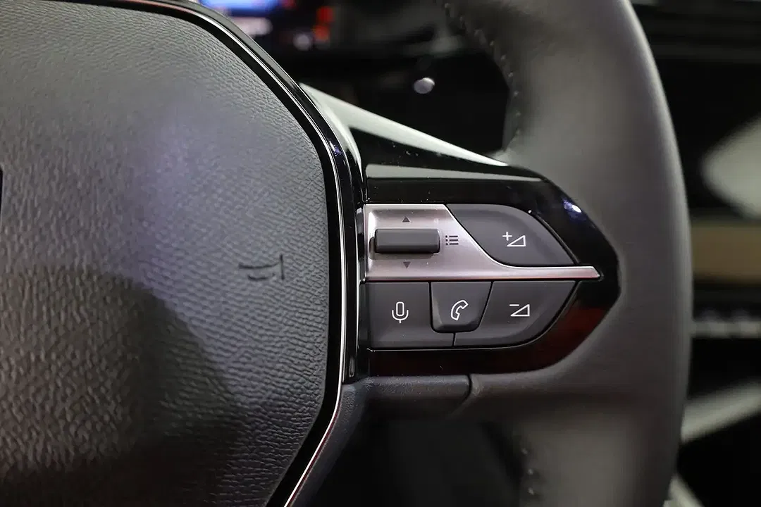 Peugeot 308 - Thumbnail 14