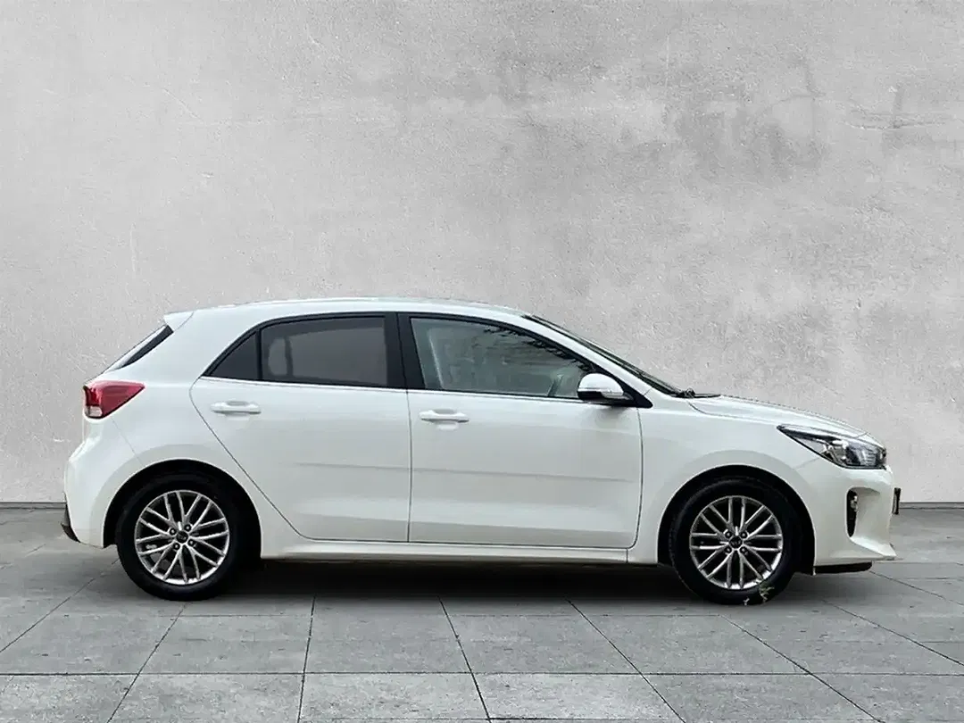 Kia Rio - Thumbnail 6