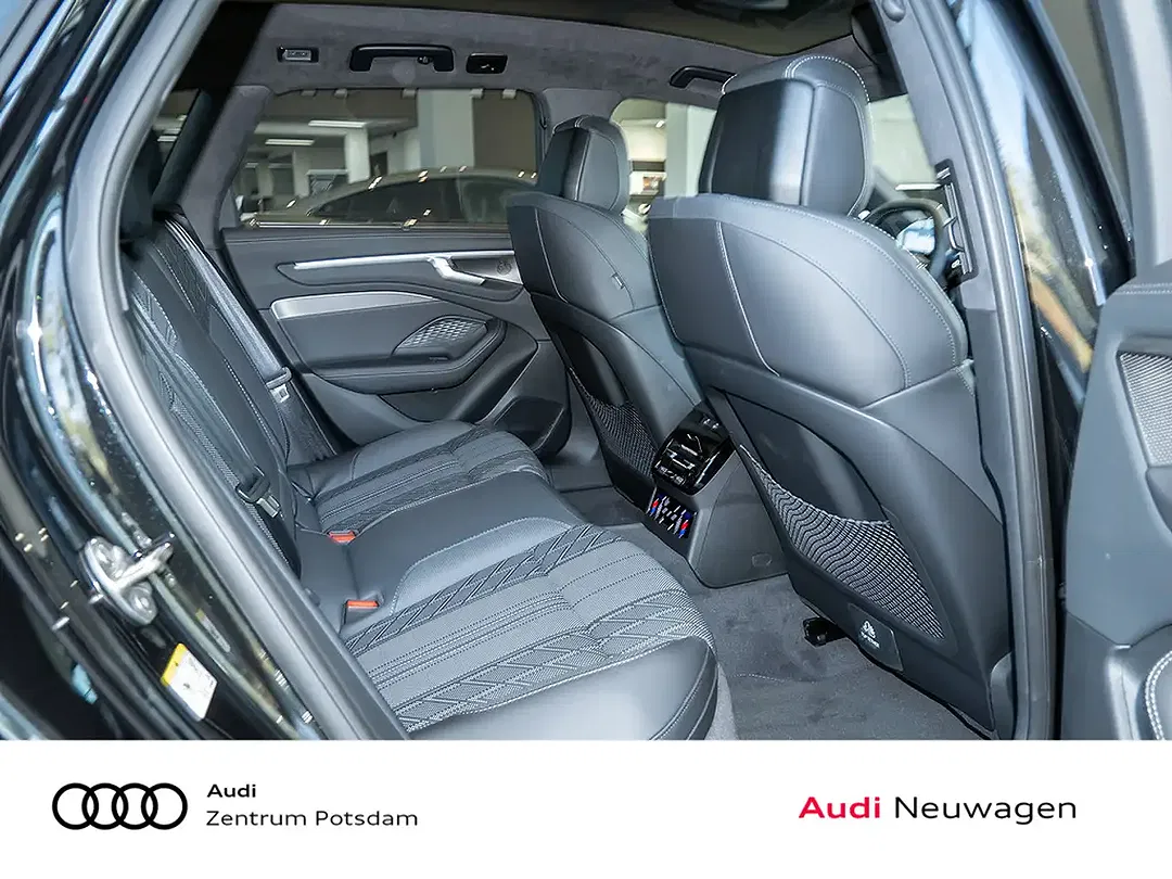 Audi A6 - Thumbnail 4