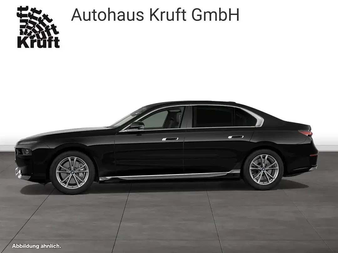 BMW i7 - Thumbnail 6