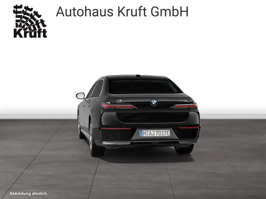 BMW i7 - Thumbnail 8