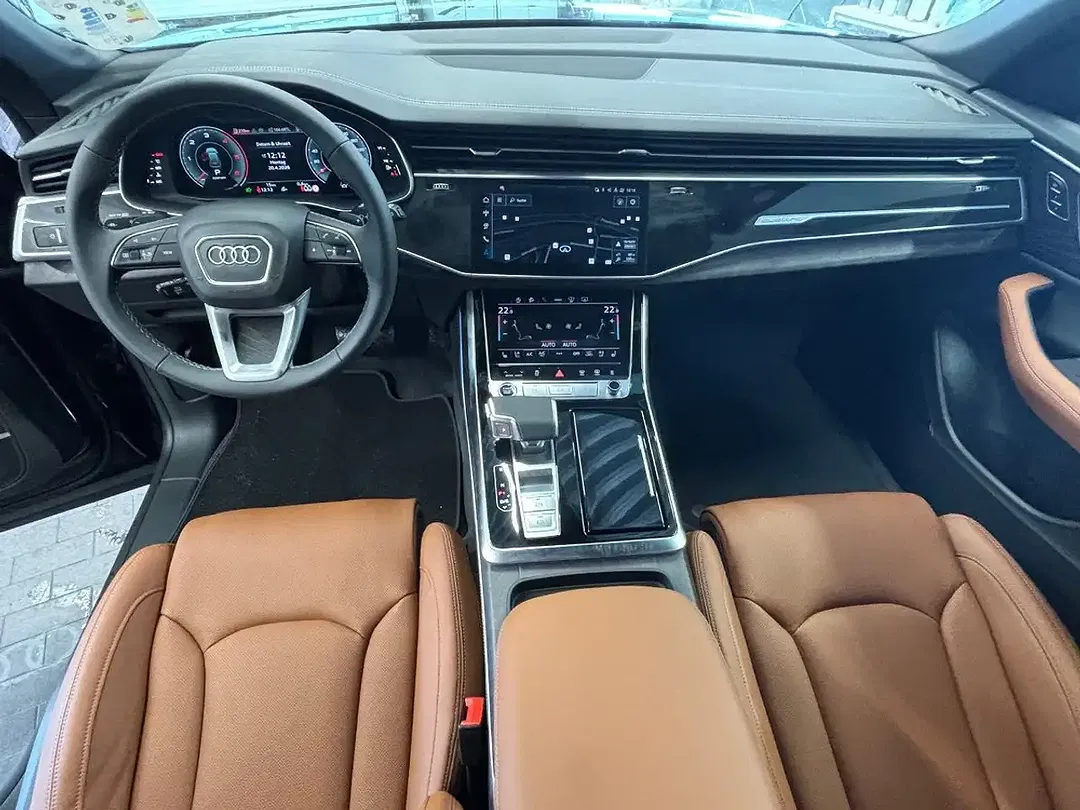 Audi Q8 - Thumbnail 11