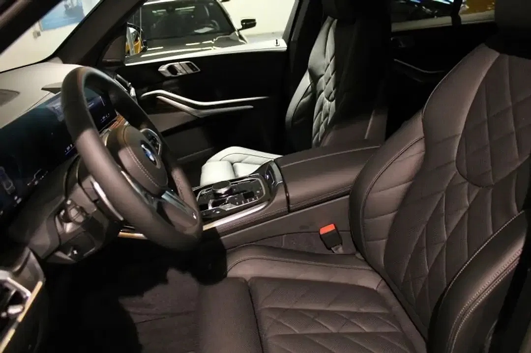 BMW X5 - Thumbnail 6
