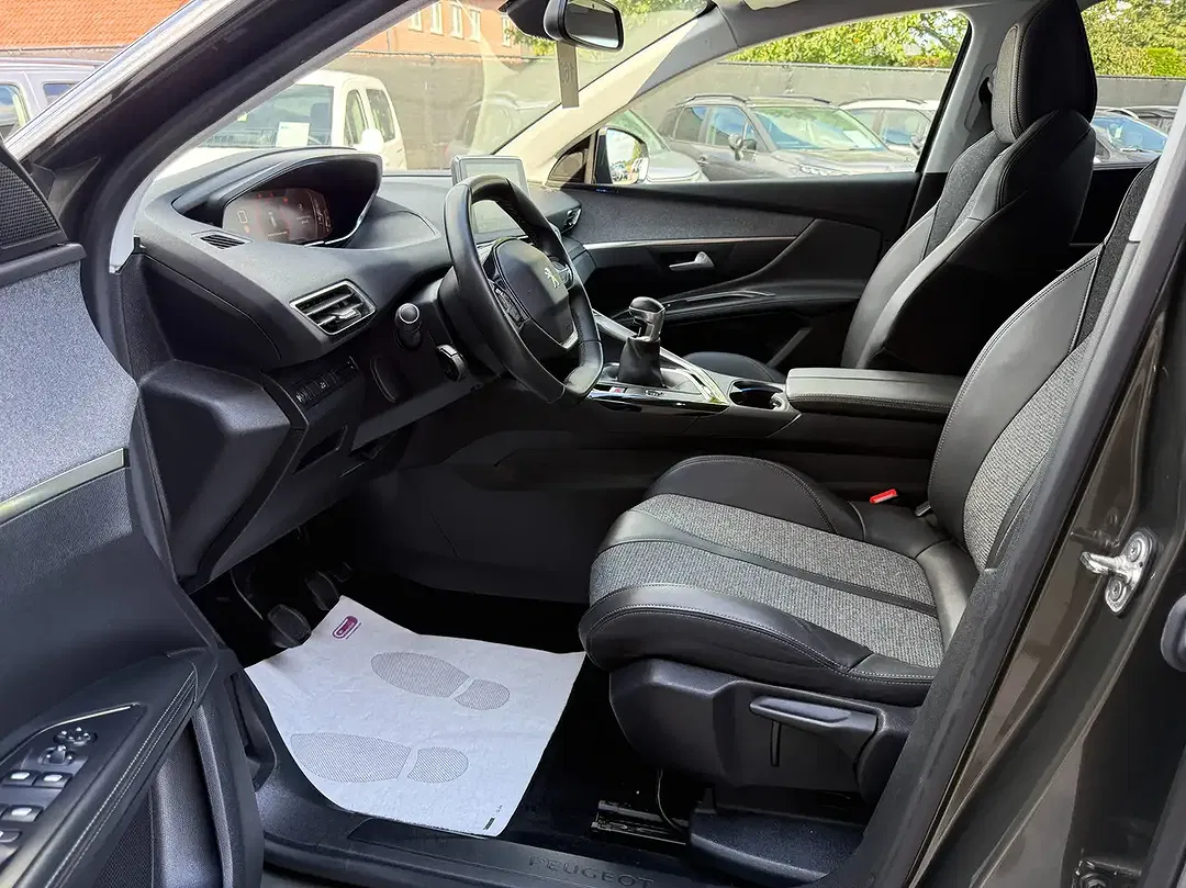 Peugeot 5008 - Thumbnail 12