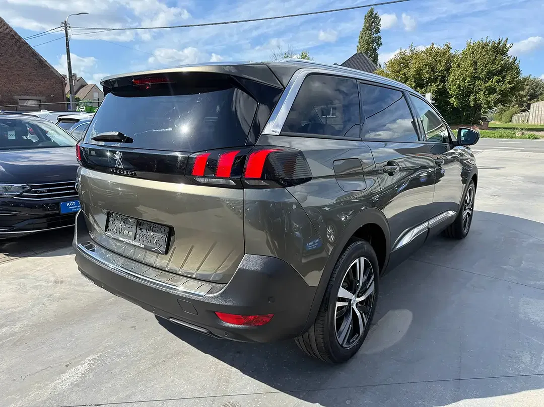 Peugeot 5008 - Thumbnail 5