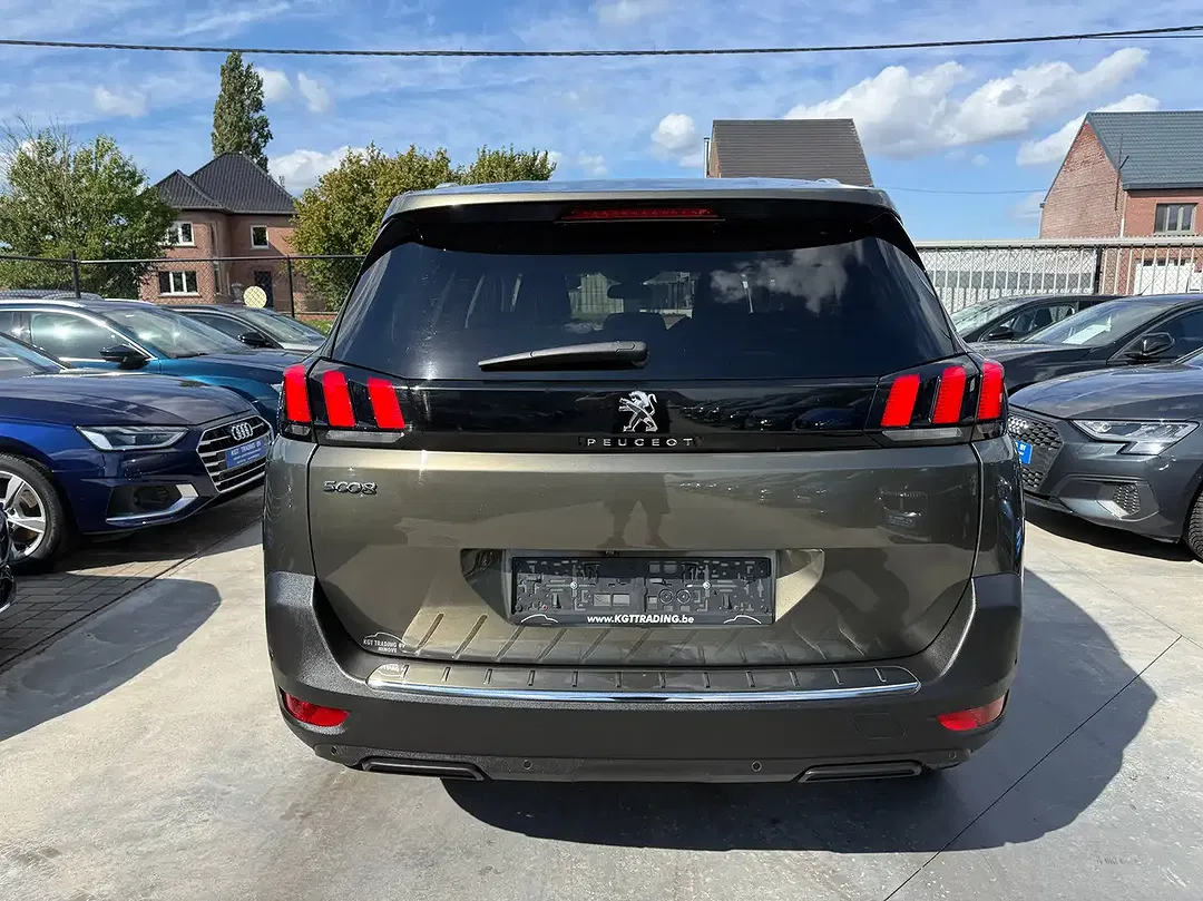 Peugeot 5008 - Thumbnail 6
