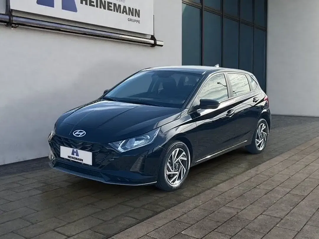Hyundai i20 - Thumbnail 1