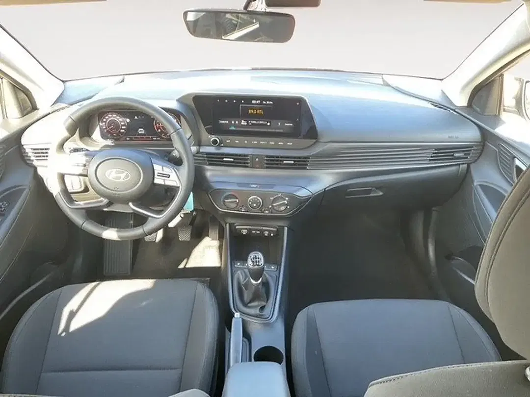 Hyundai i20 - Thumbnail 10