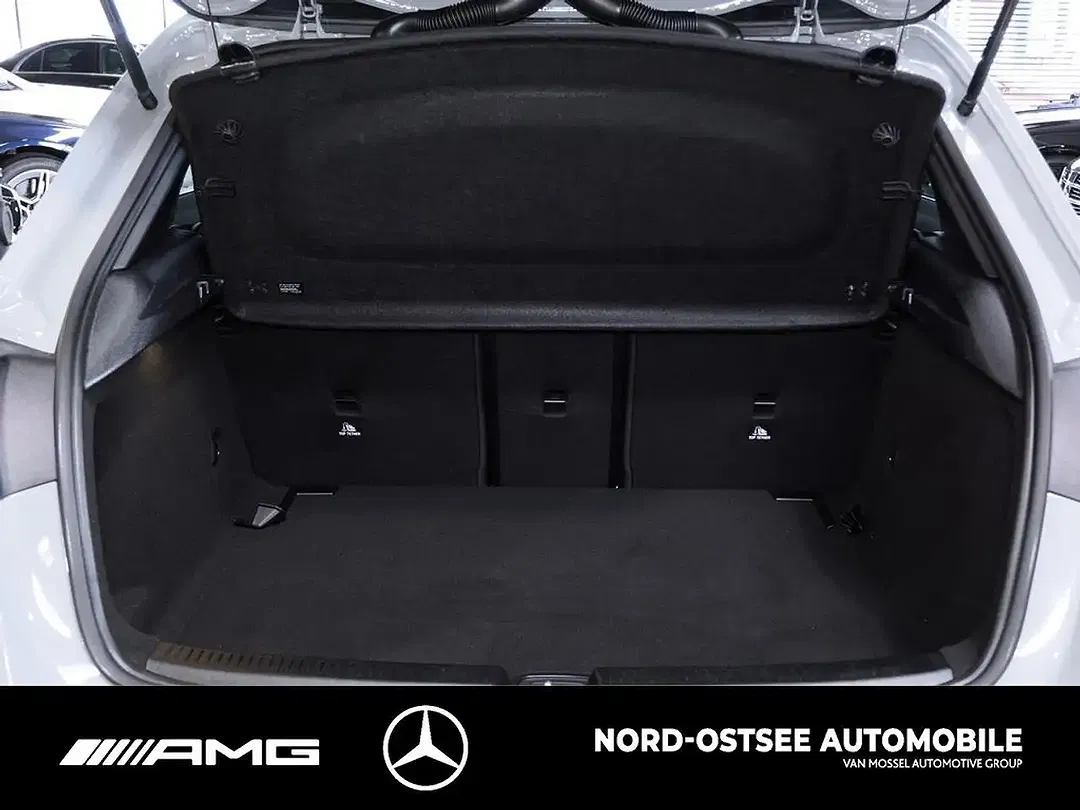 Mercedes-Benz A 200 - Thumbnail 14