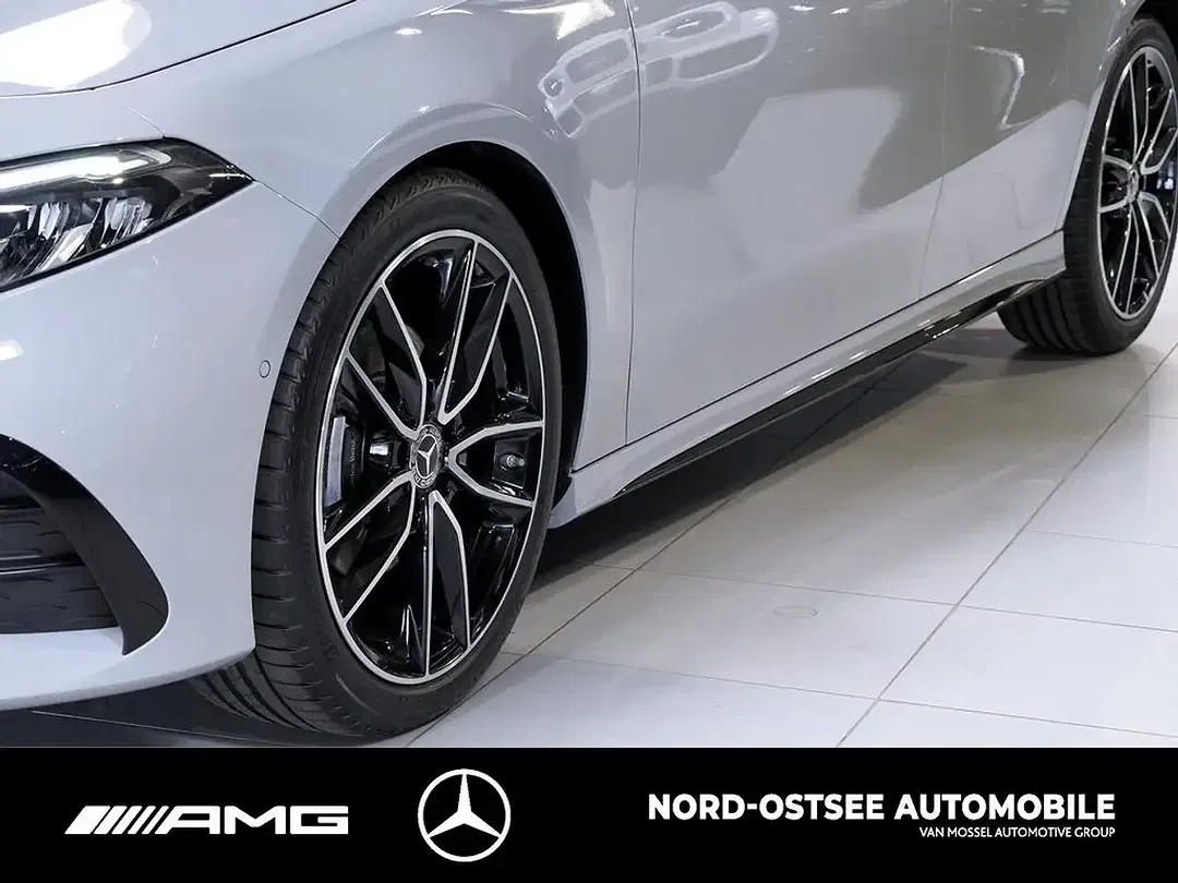Mercedes-Benz A 200 - Thumbnail 5