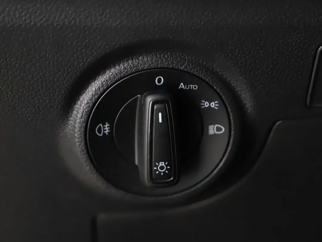 SEAT Arona - Thumbnail 15