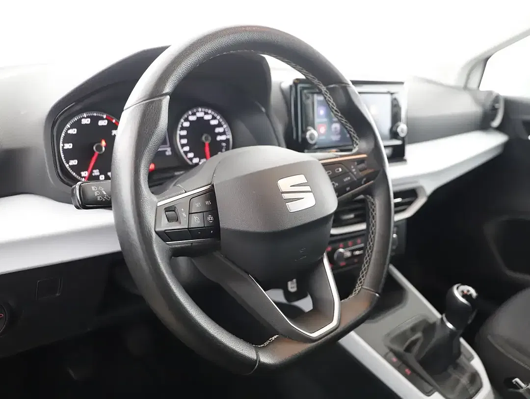 SEAT Arona - Thumbnail 6