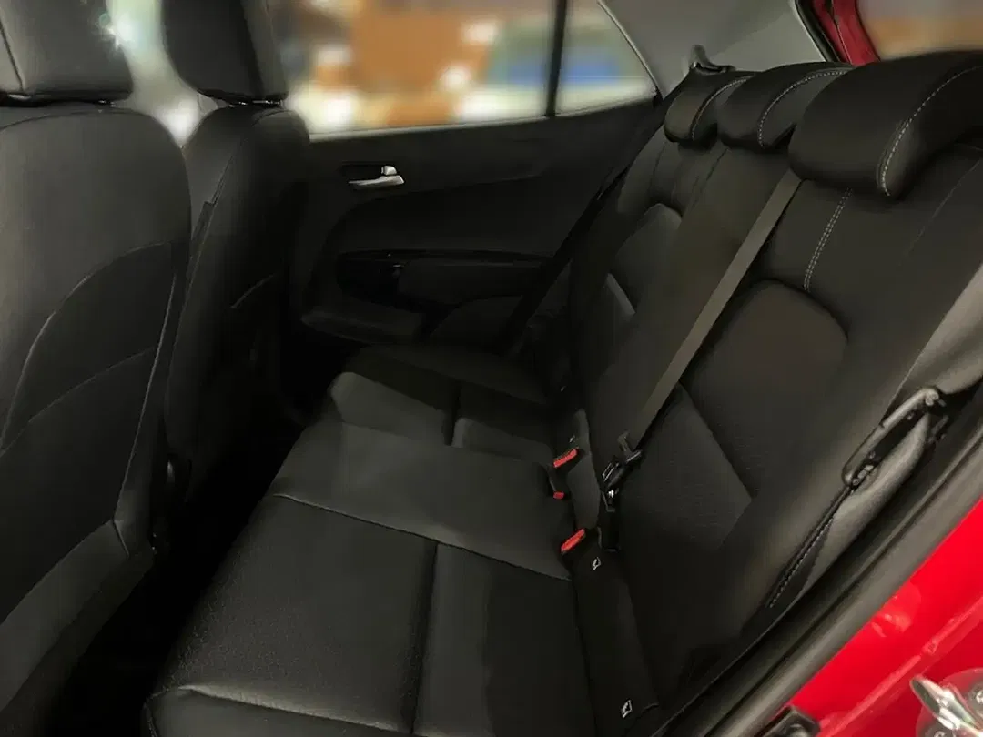 Kia Picanto - Thumbnail 11