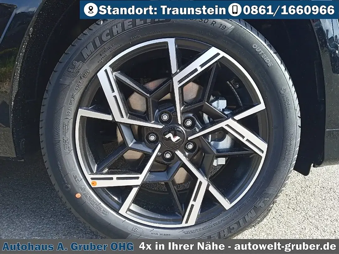 Hyundai TUCSON - Thumbnail 3