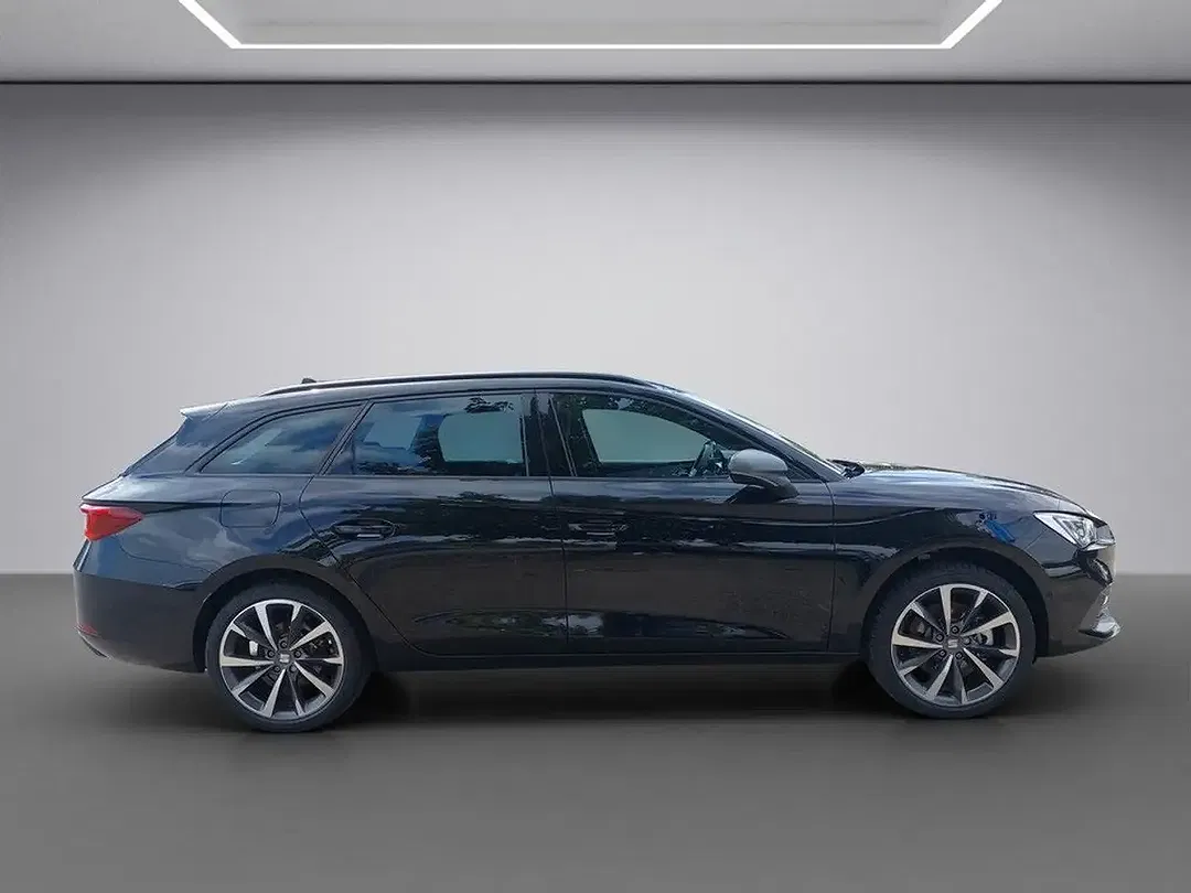 SEAT Leon - Thumbnail 6
