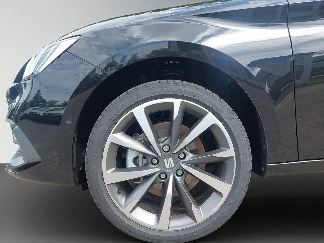 SEAT Leon - Thumbnail 9