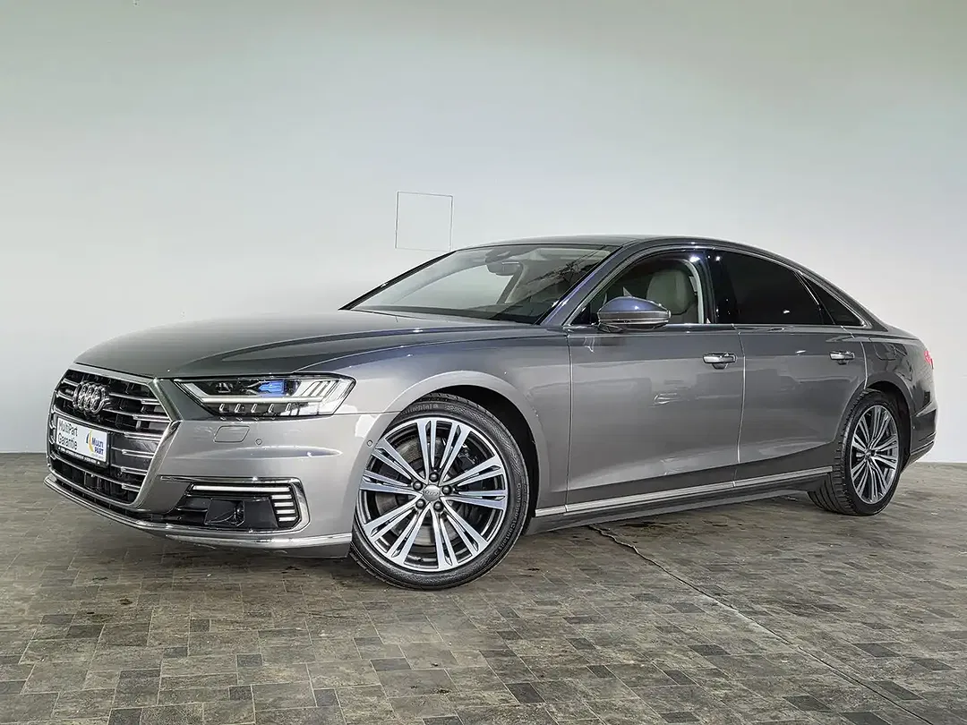 Audi A8 - Thumbnail 9