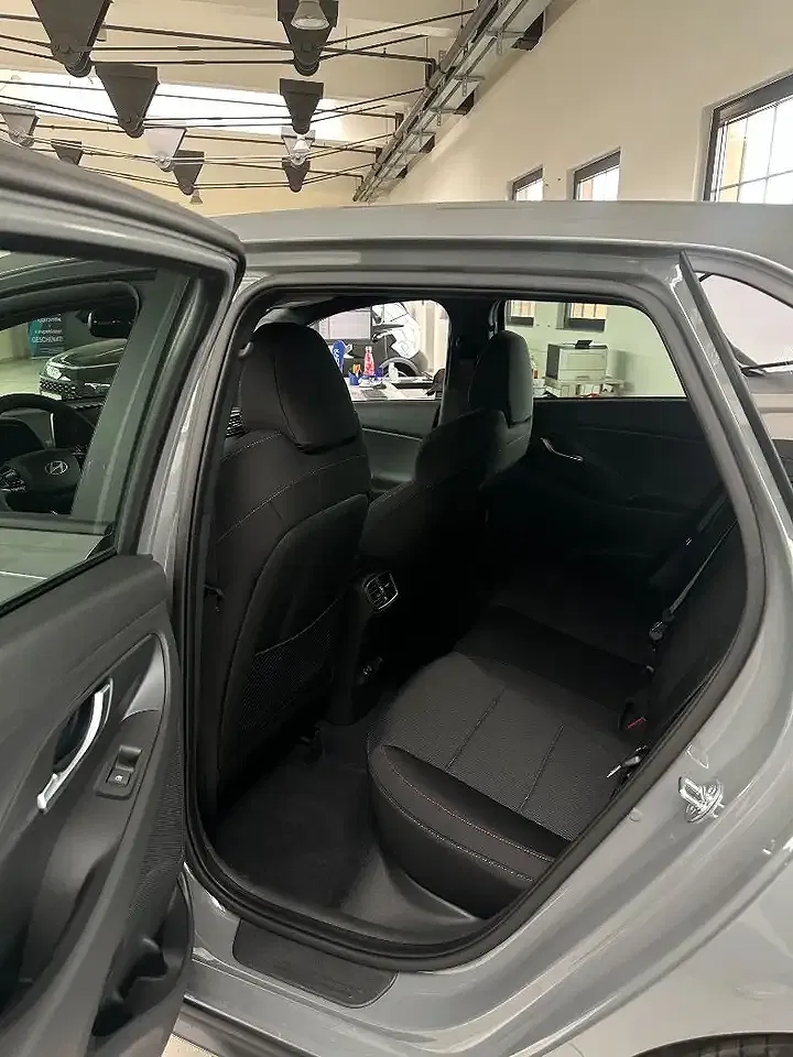 Hyundai i30 - Thumbnail 14