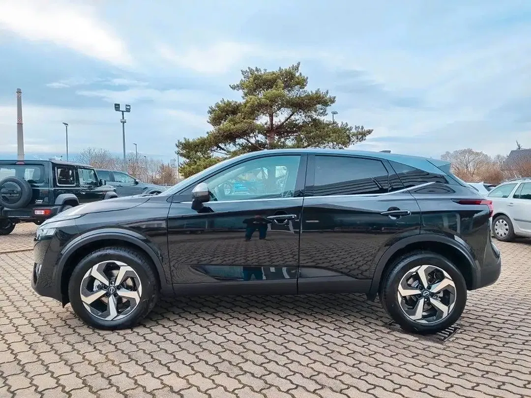 Nissan Qashqai - Thumbnail 3