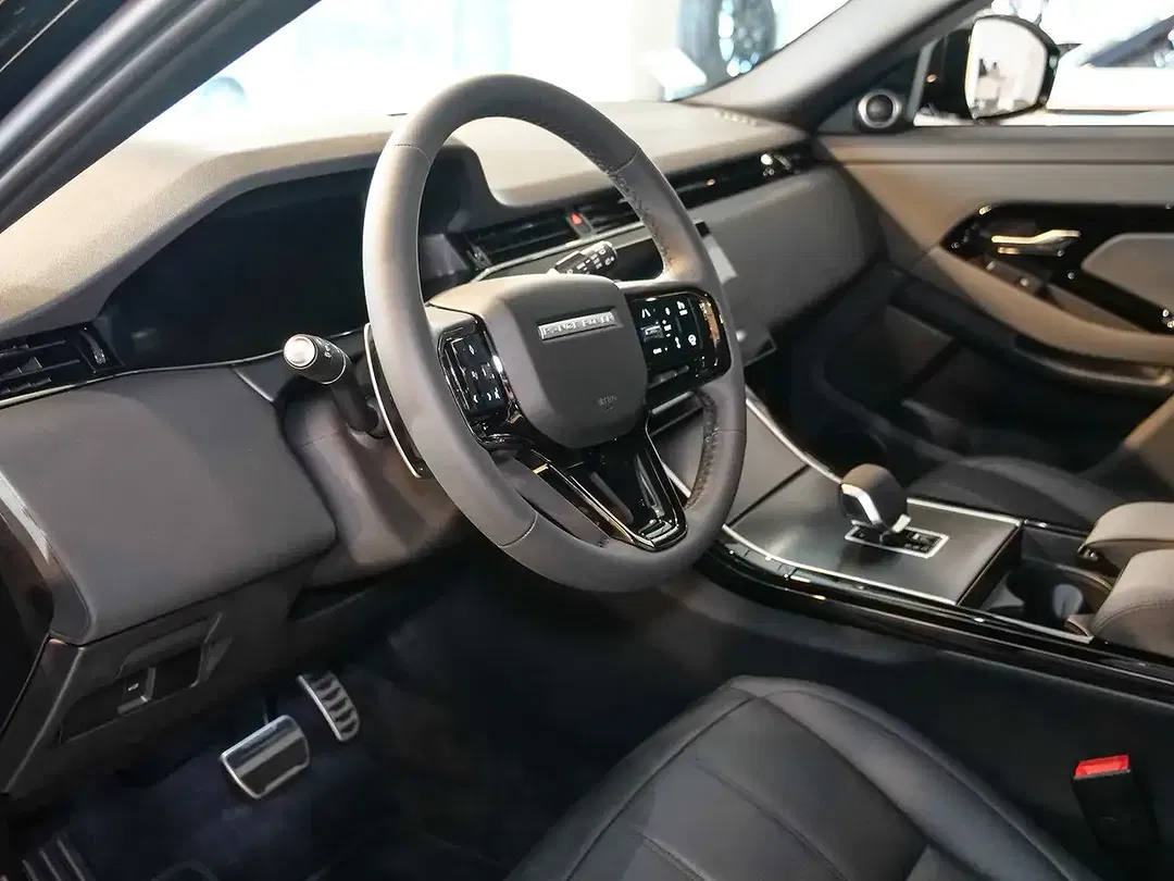 Land Rover Range Rover Evoque - Thumbnail 6