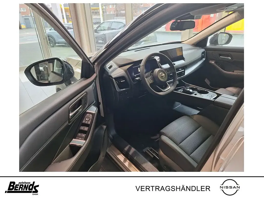 Nissan X-Trail - Thumbnail 10