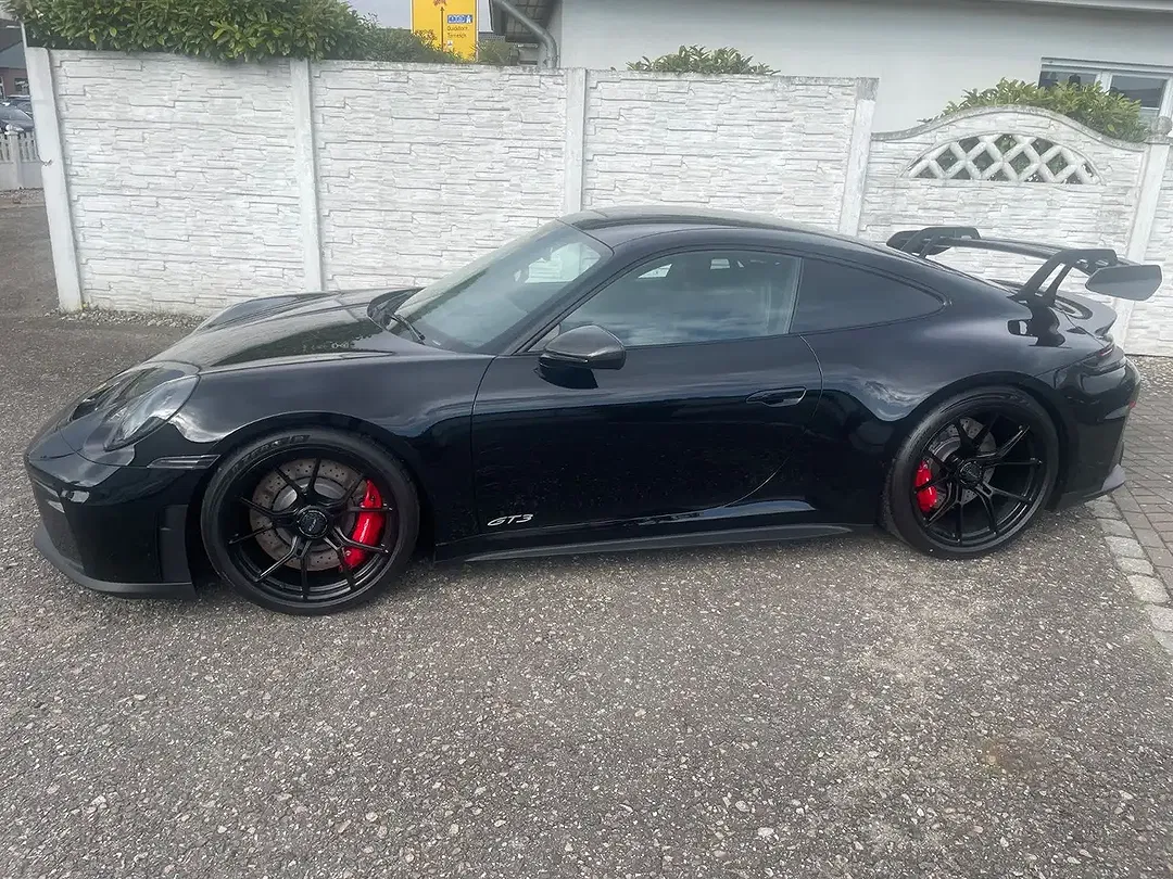 Porsche 992 - Thumbnail 12