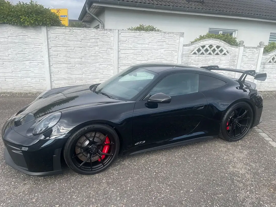 Porsche 992 - Thumbnail 13