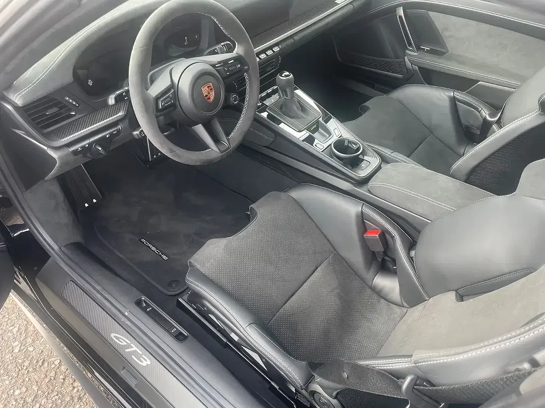 Porsche 992 - Thumbnail 14