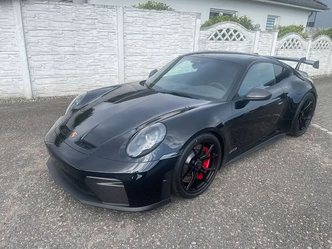 Porsche 992 - Thumbnail 4