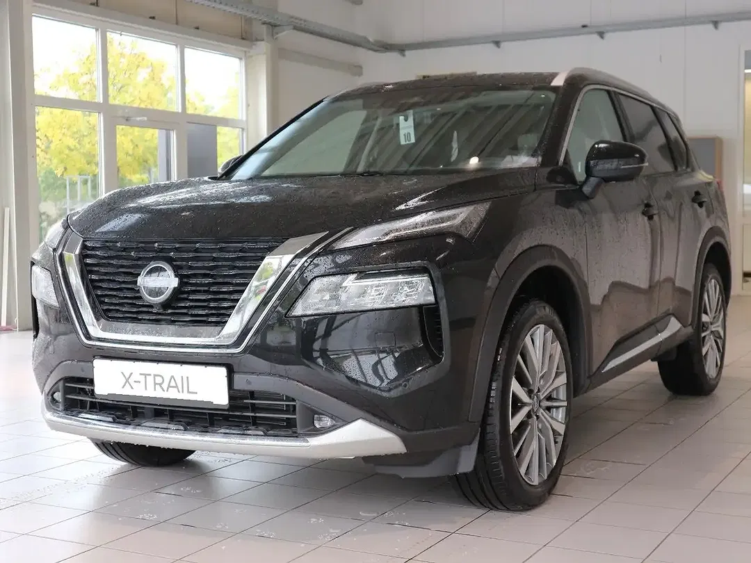 Nissan X-Trail - Thumbnail 2